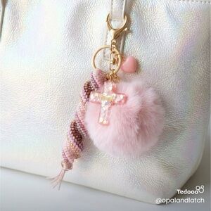 Hearts of Faith Cross Keychain